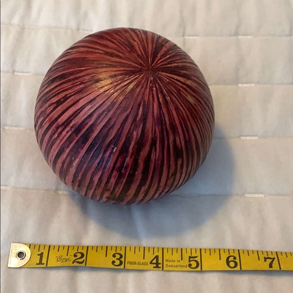 Pier 1 sphere